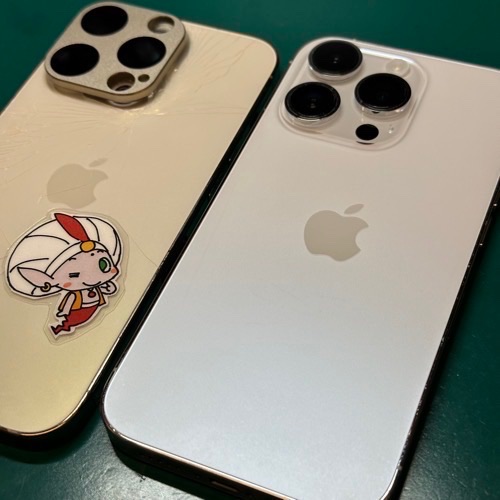 修理完了後のiPhone14Pro