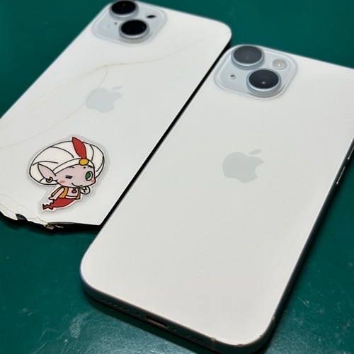 バックガラス交換完了後のiPhone15