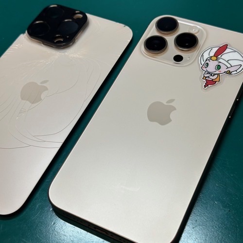 綺麗に修復されたiPhone16ProMaxの背面