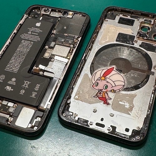内部パーツの移植が完了したiPhone11Pro