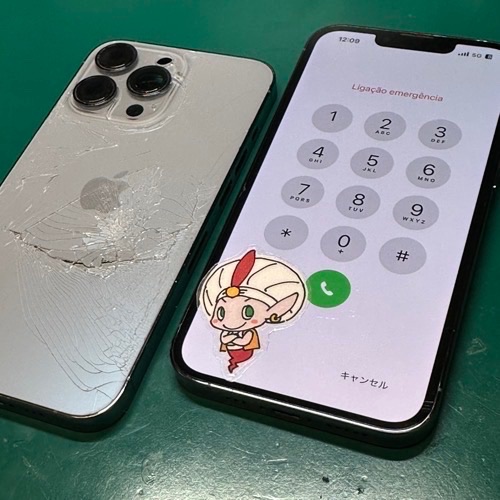 修理完了後のiPhone13Pro