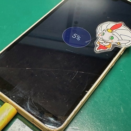 AQUOS Wish3 コネクタ修理完了後の状態