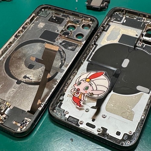 iPhone11 Proの内部パーツ移植作業