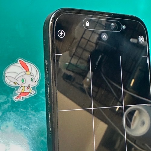 カメラが使えなくなったiPhone15