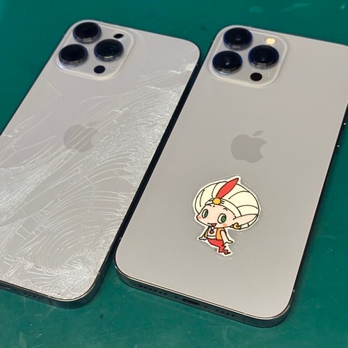 修理が完了し綺麗な外観に戻ったiPhone13ProMax