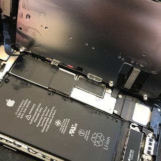 日野市からのお客様　iPhone7（アイフォン7）の突然の雨で水没してしまった修理