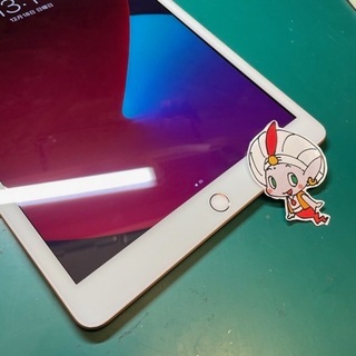 小金井市からお越しのお客様 iPad 8画面割れ修理
