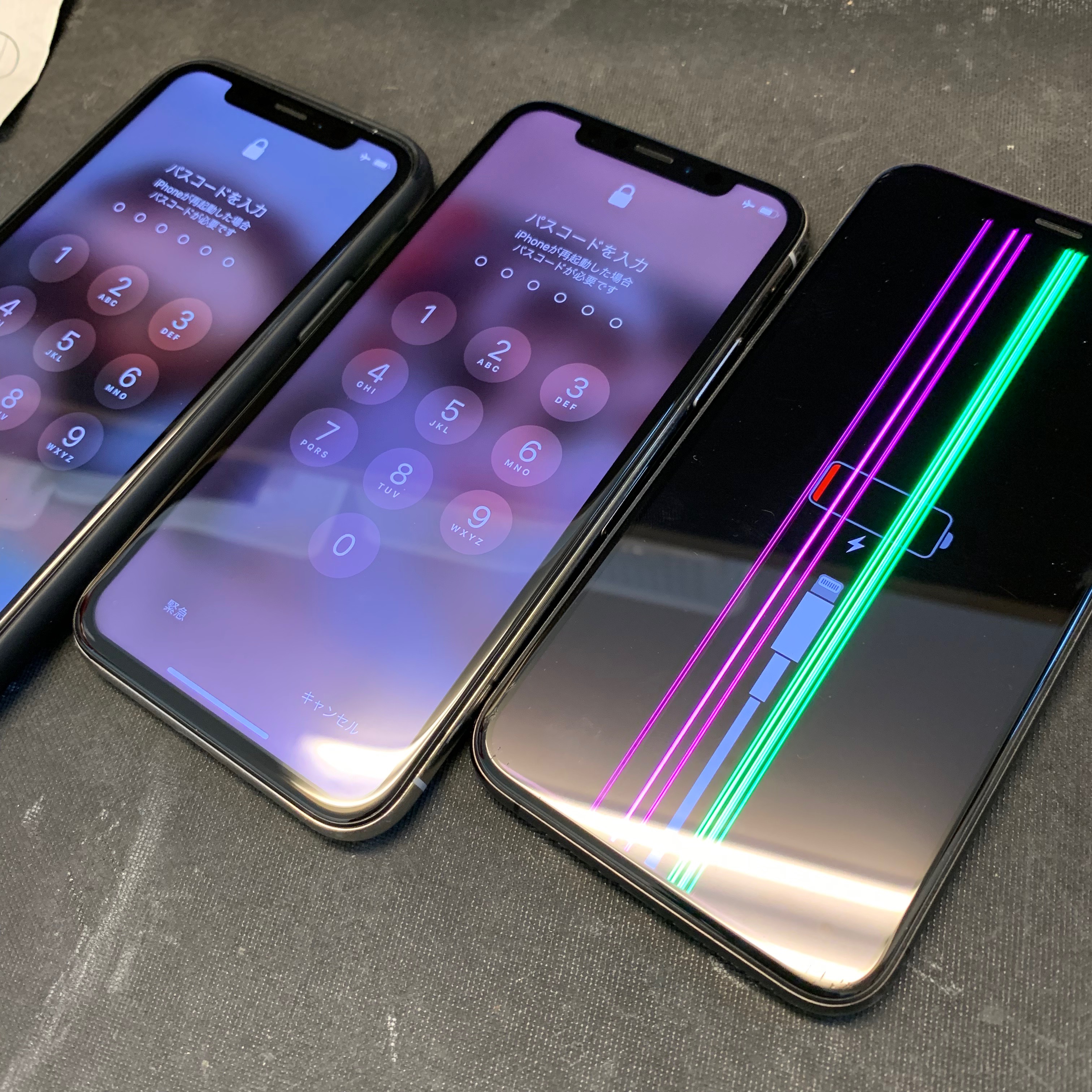 最近多いiPhoneXのフロントパネル交換修理