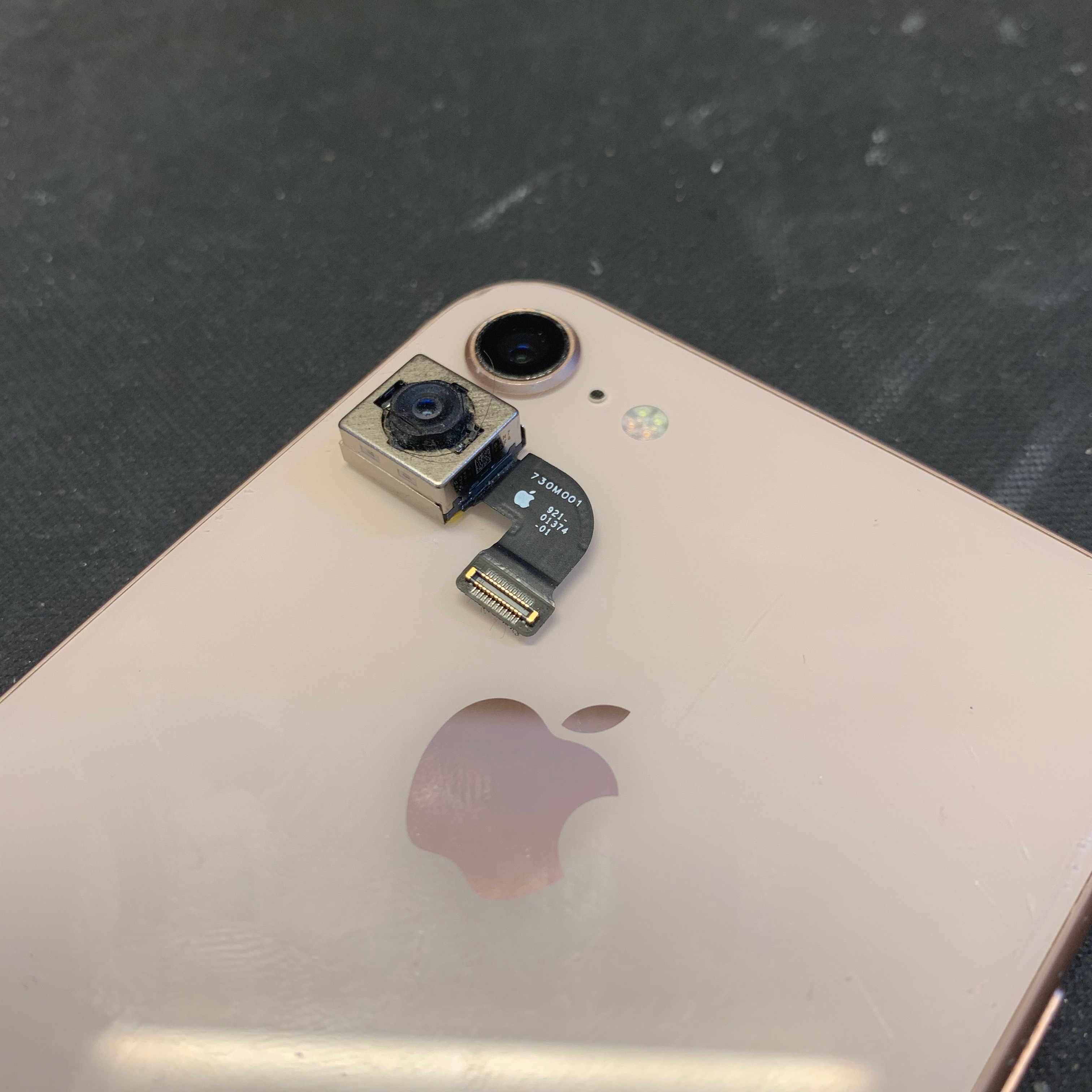 iPhone8リアカメラ交換修理完了